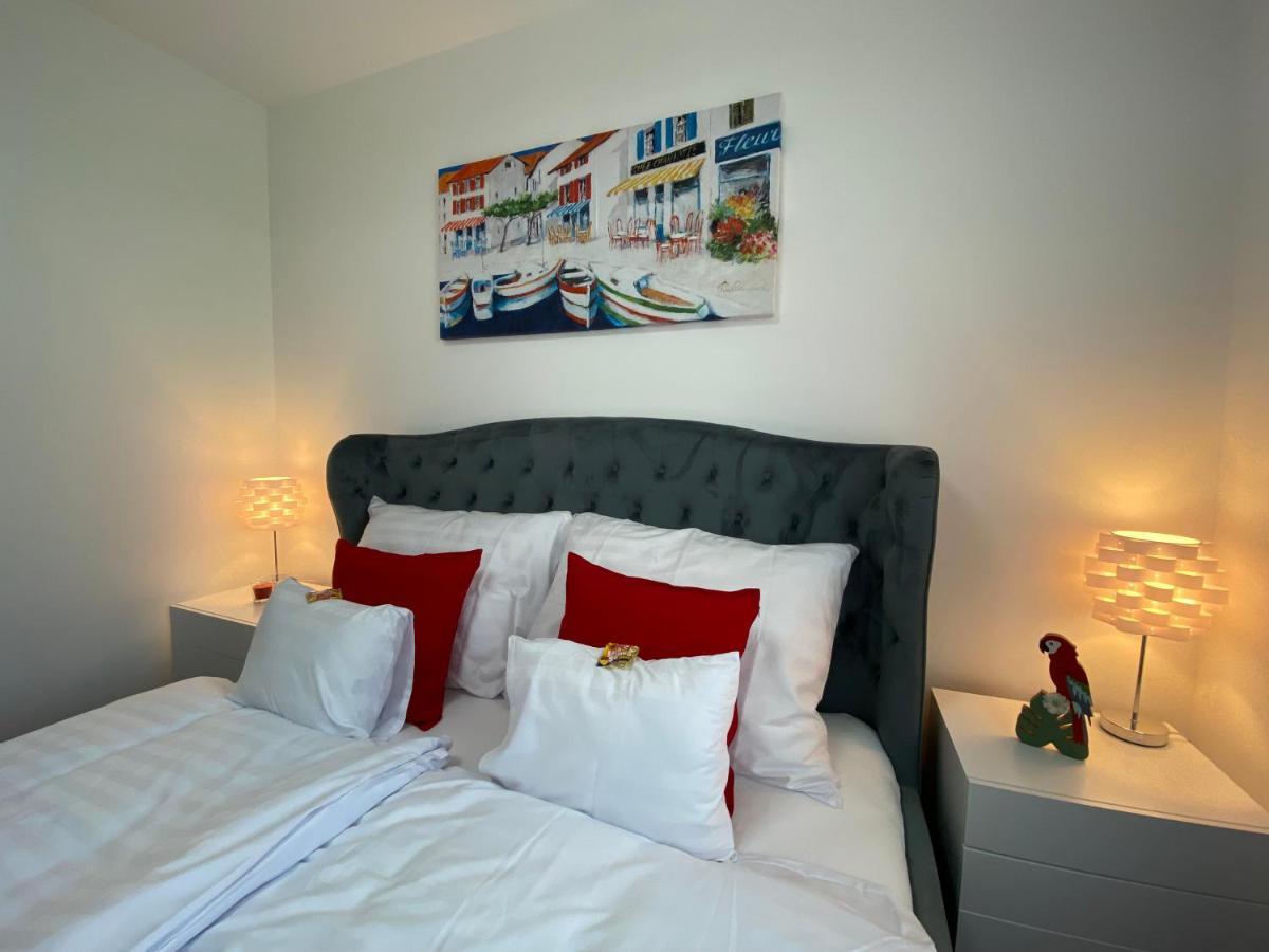 Sunshine Homes Zamárdi Extérieur photo